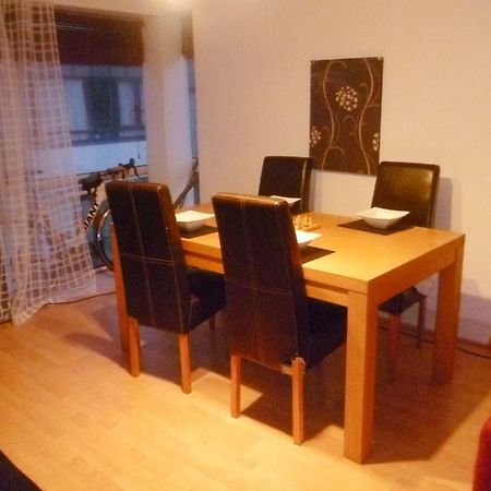 Luxury Town Centre Apartment Kinsale Exterior photo